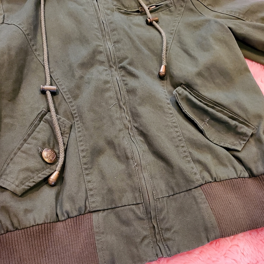 Hooded bomber jacket - Picture 6 of 12